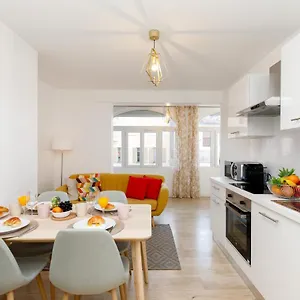  Apartment Lumiere Yourhosthelper